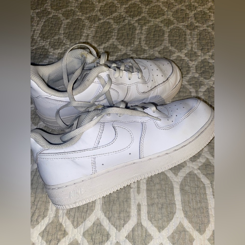 KID’S NIKE AIRFORCE